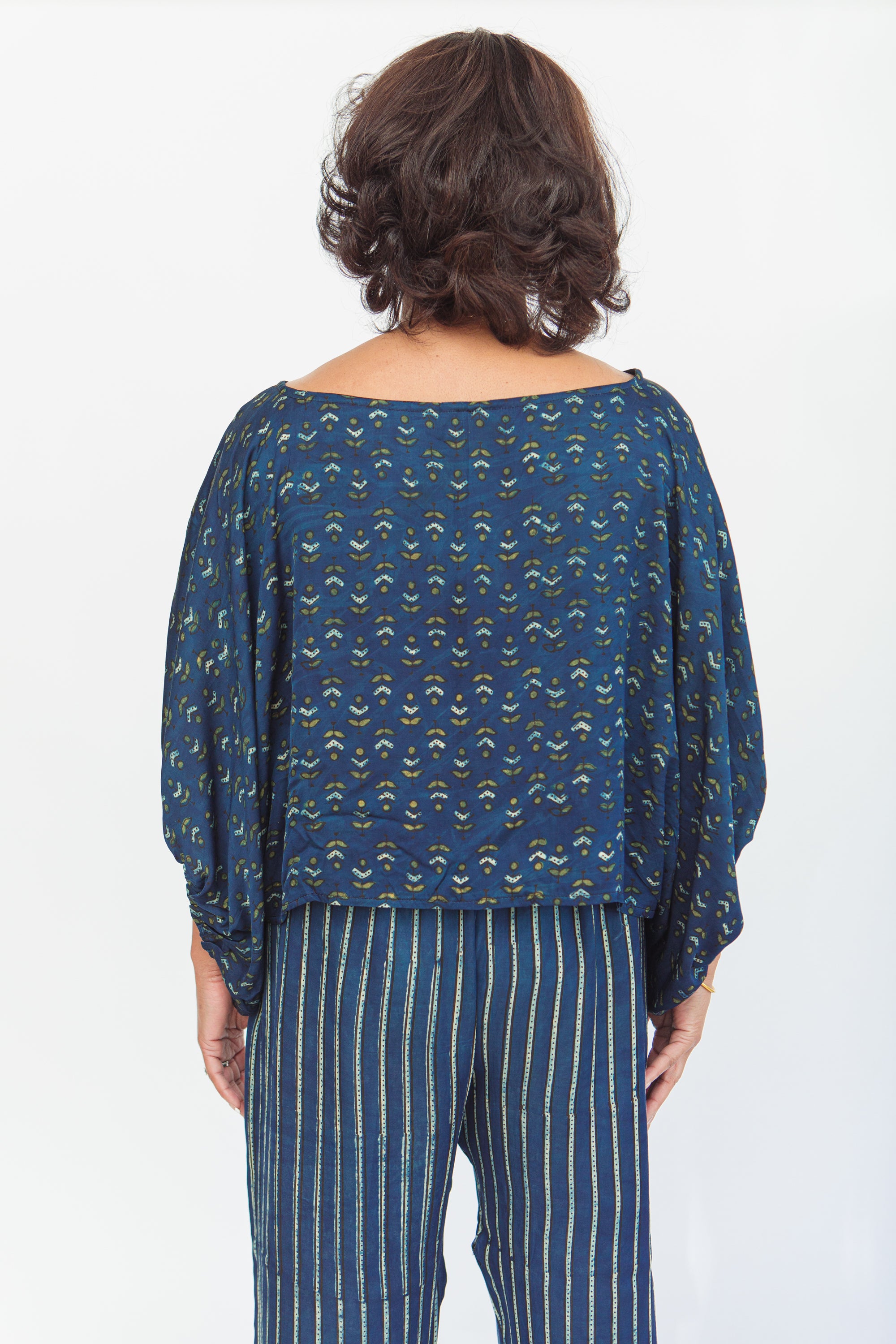 Crinkle Crop in Modal Silk