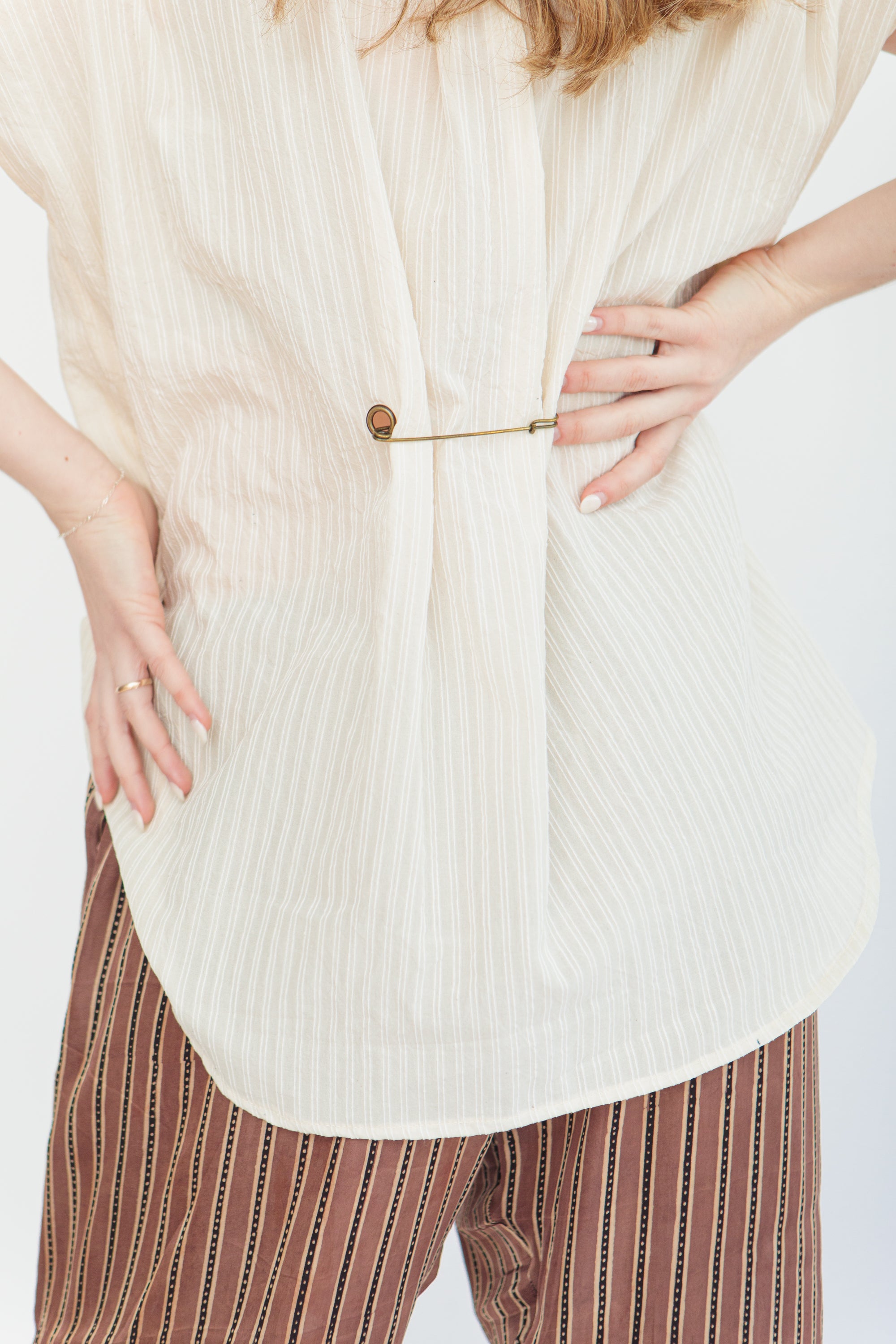 Pierced Top, Various