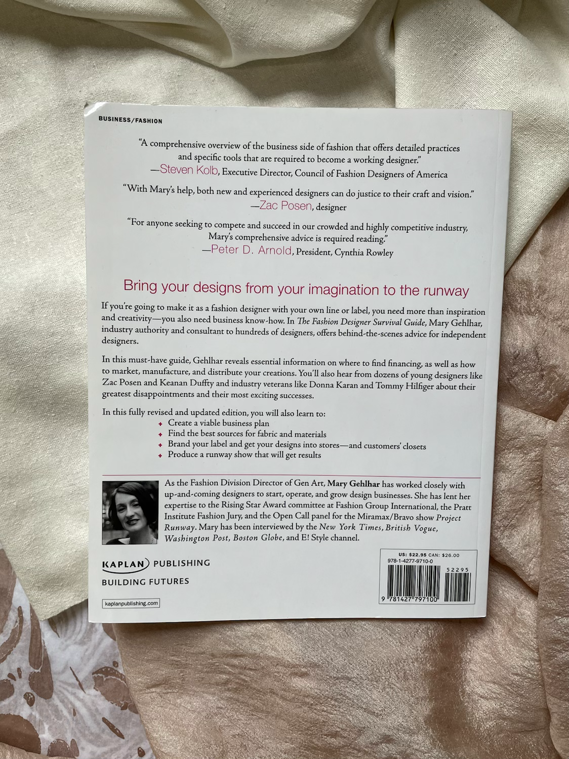 Dress Codes: Meanings And Messages In American Culture