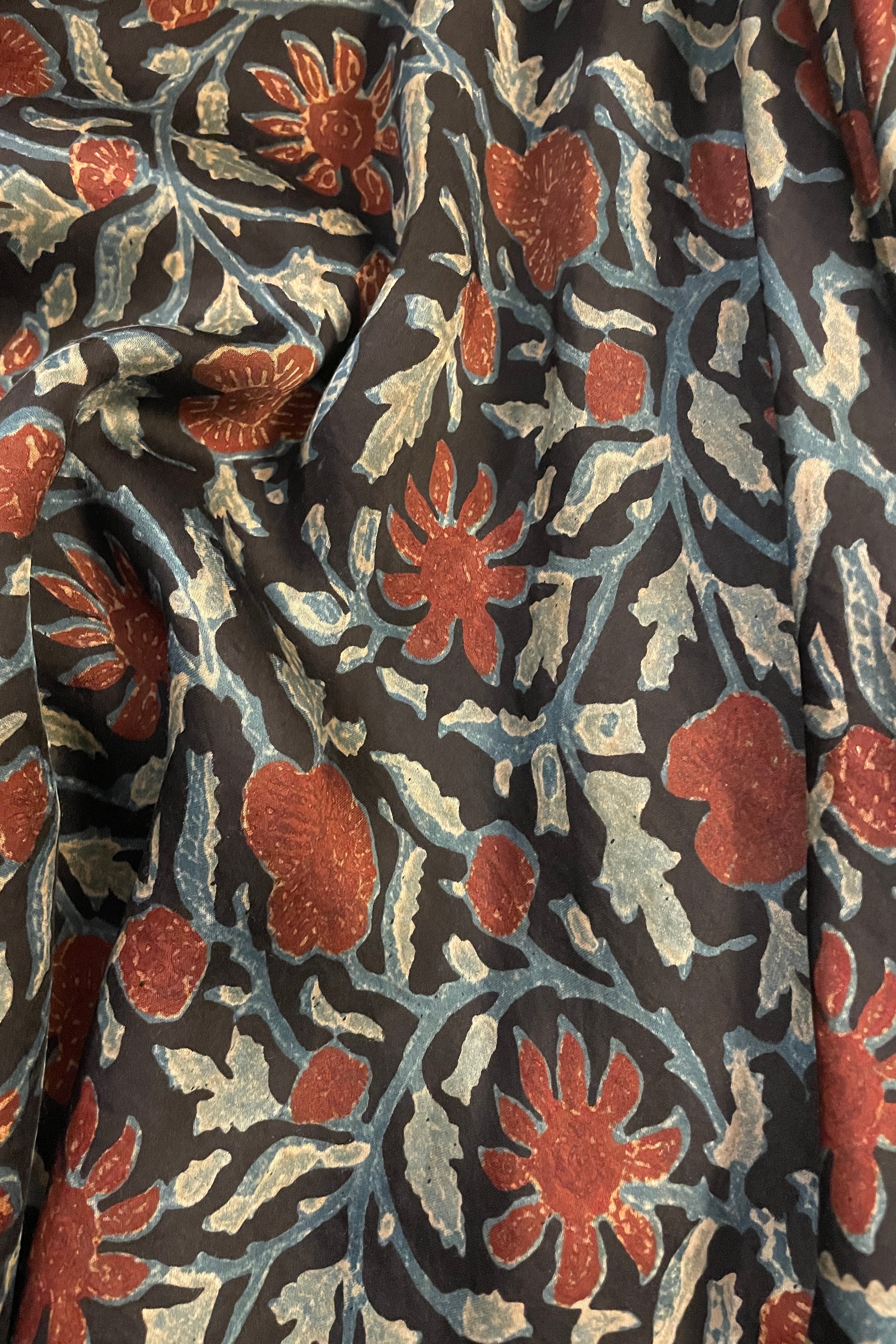 Block-Print Modal & Silk Crinkle Crop Blouse